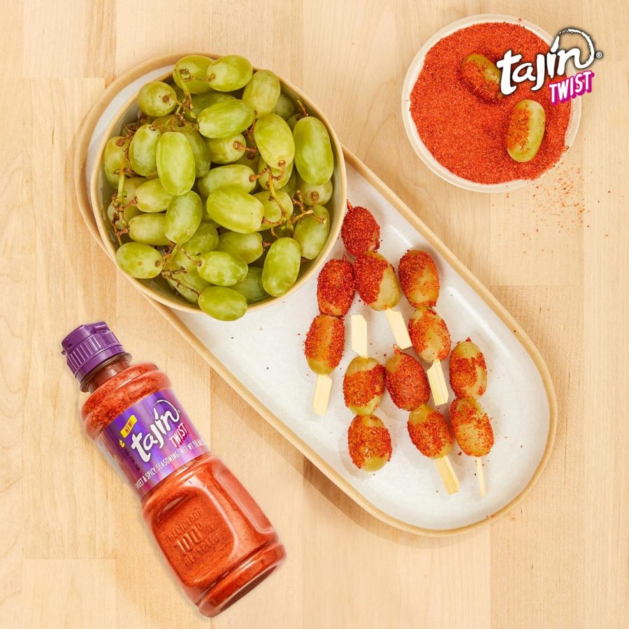 Tajín Twist Sweet and Spicy Seasoning Fruit and Chili Powder 10.6oz - Image 7